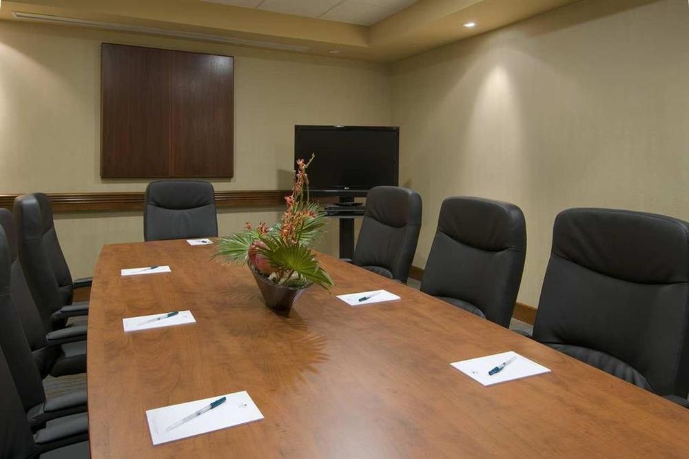 Hotel Homewood By Hilton North-happy Valley 3*