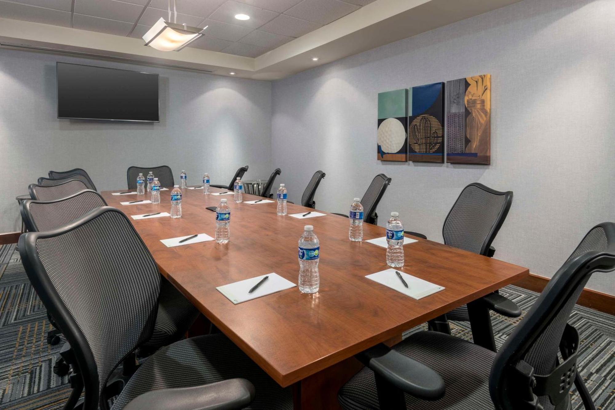 Hotel Homewood By Hilton North-happy Valley 3*
