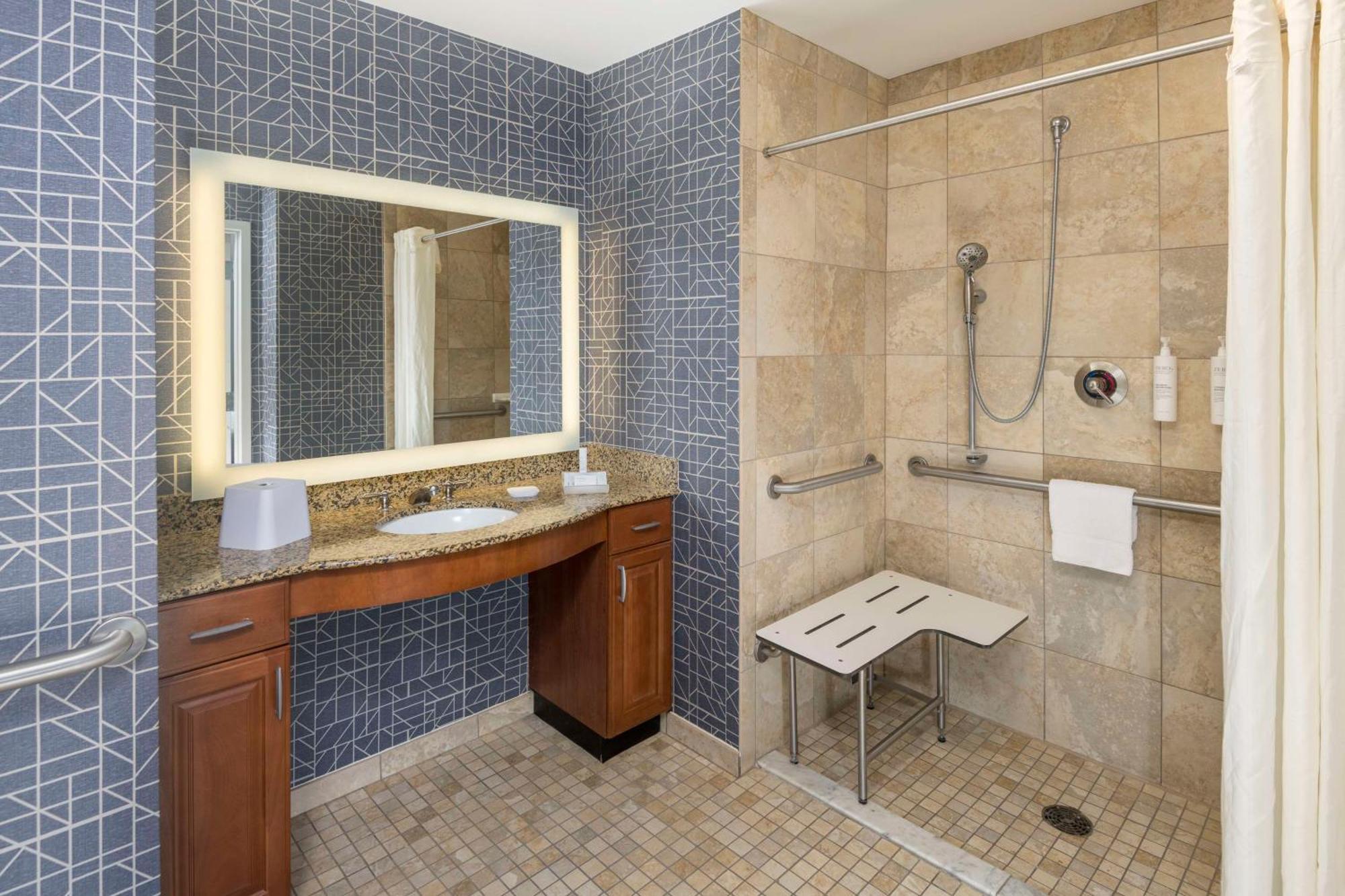 Hotel Homewood By Hilton North-happy Valley